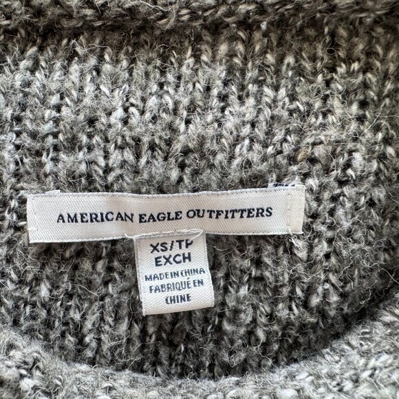 Dark Green American Eagle Turtleneck Sweater in Women's XS - Picture 3 of 3